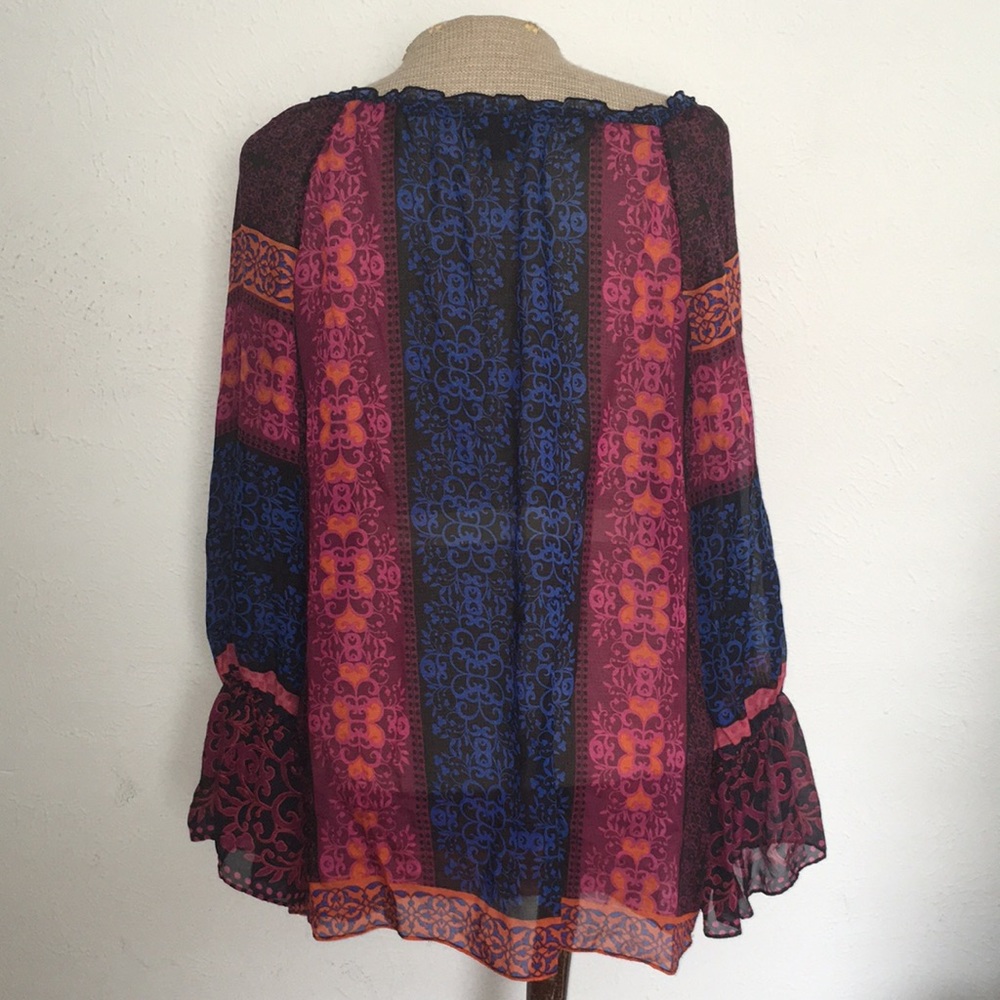 VTG Y2k BOB HALE 100% Silk Printed Sheer blouse Sz M - Picture 4 of 7